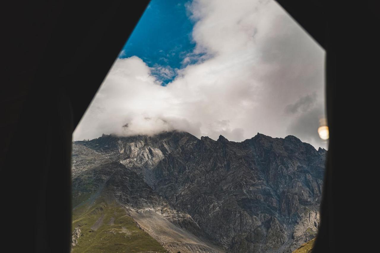 卡兹贝吉Lonely Mountain别墅 外观 照片